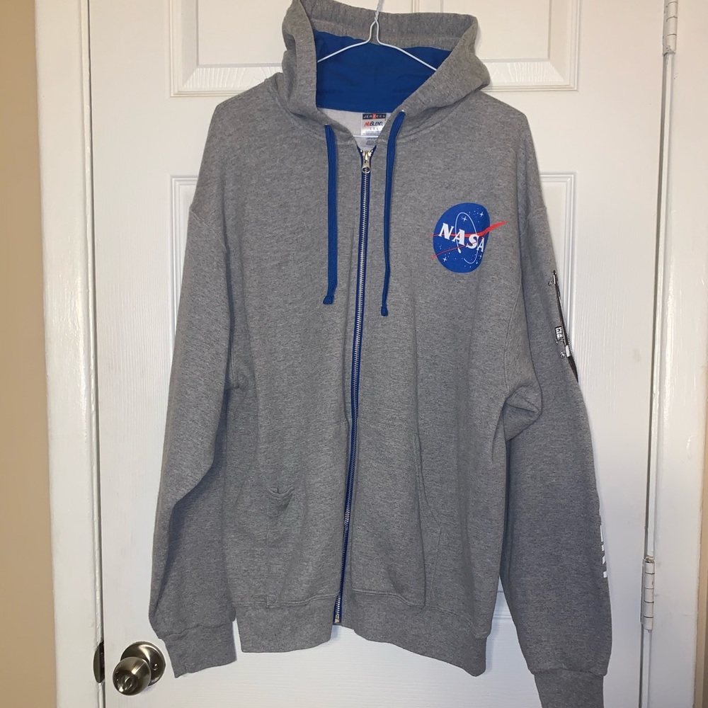 NWOT NASA hoodie | large